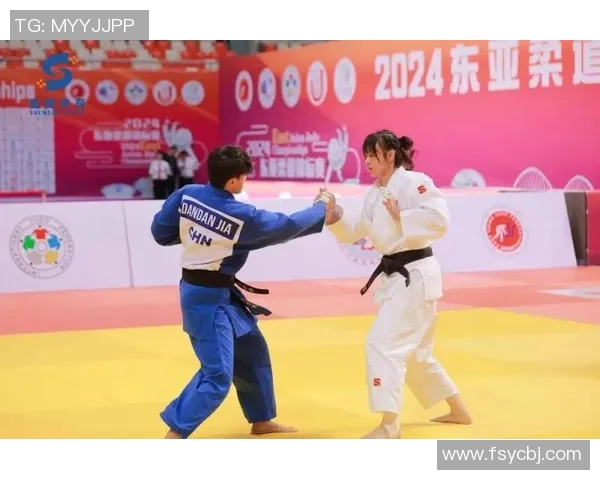 柔道精神与技巧的完美融合：从基础入门到竞技巅峰的全方位探索